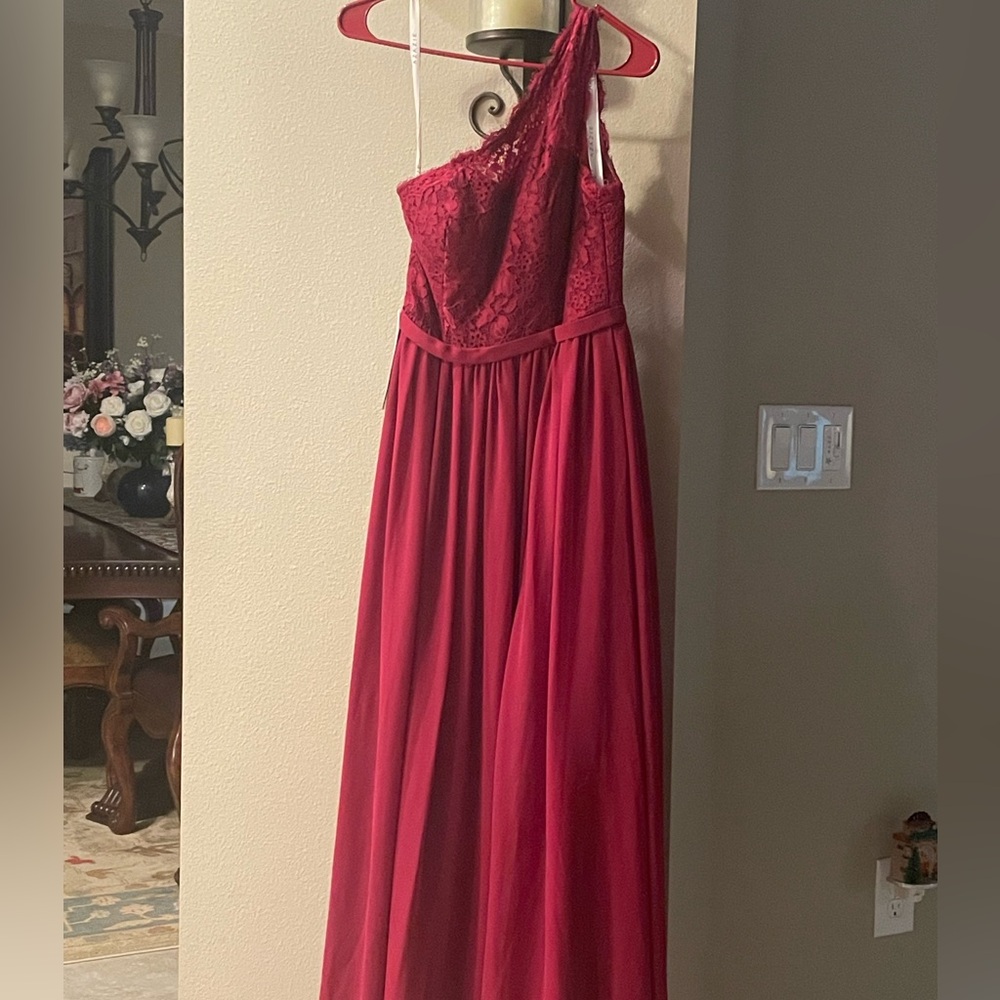 NWT AZAZIE BURGUNDY FORMAL DRESS - Picture 2 of 12